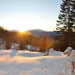 Alpenloft Vom Berg Zum Inklusive Gratis Kaerntencard דירה Kanzelhohe